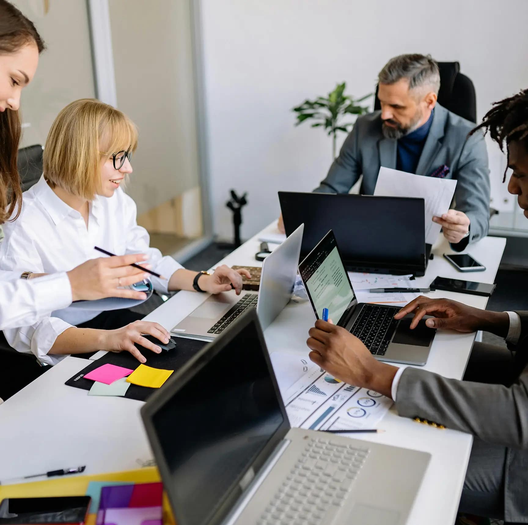 Seasonal Shipping Fluctuations